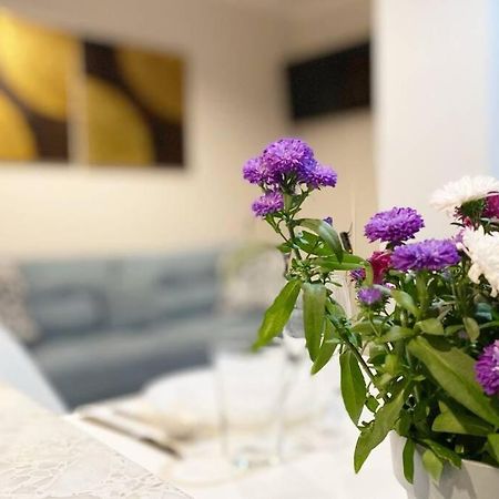 Exclusive 2Br! Apartment Near City Center +Netflix Warsaw Ngoại thất bức ảnh