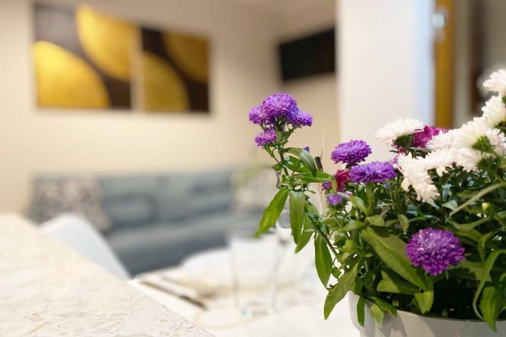 Exclusive 2Br! Apartment Near City Center +Netflix Warsaw Ngoại thất bức ảnh